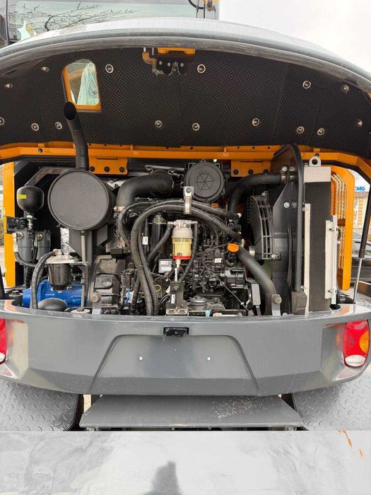 Колесный мини экскаватор Hyundai HW60