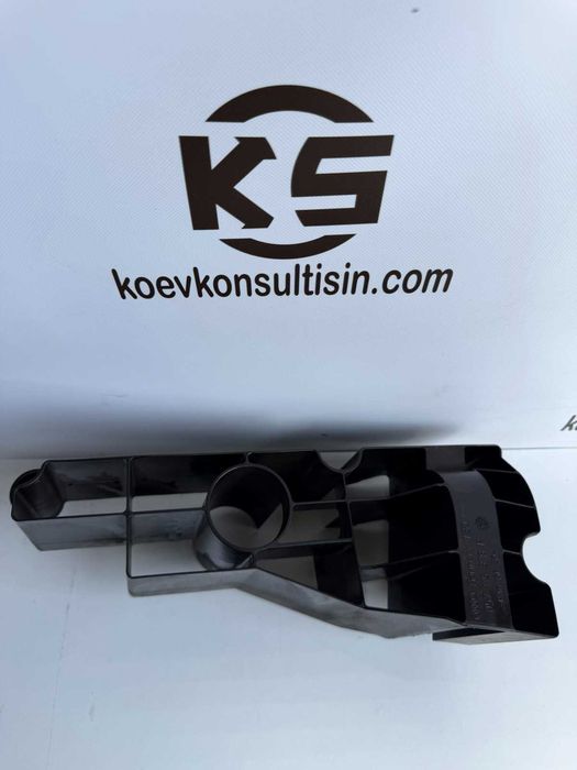 Вътрешен капак  за картер за Audi Q7 / A8 / VW Touareg 4.2 TDI – OEM 057115378P