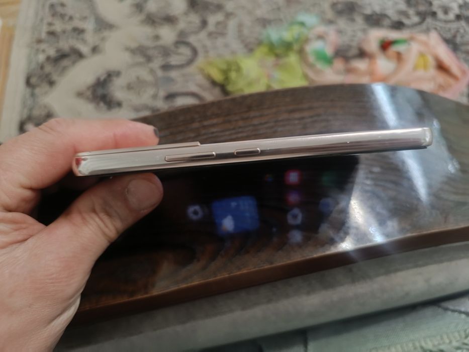 Самсунг с 22 телефон