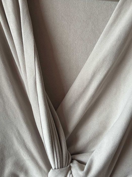 Велурена рокля Zara - XS размер
