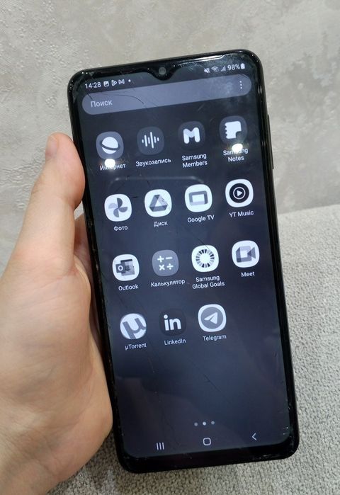 Срочно продается телефон А12