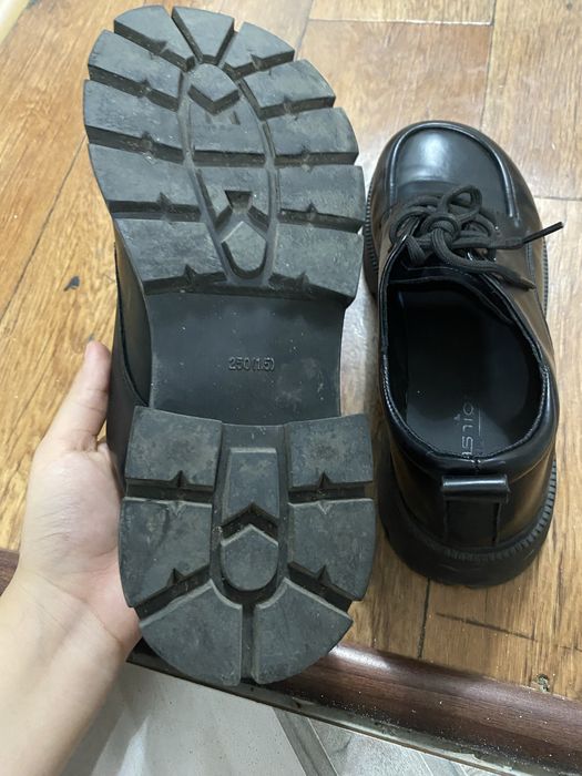 Чёрные лоферы 37–38 размер, 1 раз надеты