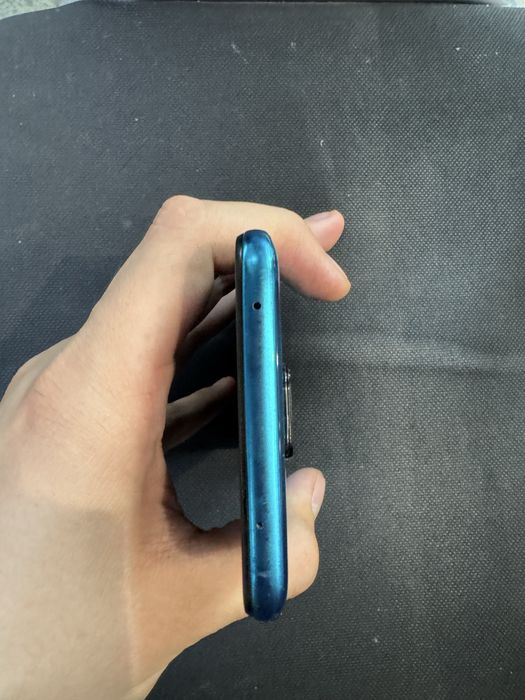 Redmi not 9 s 4/64 gb
