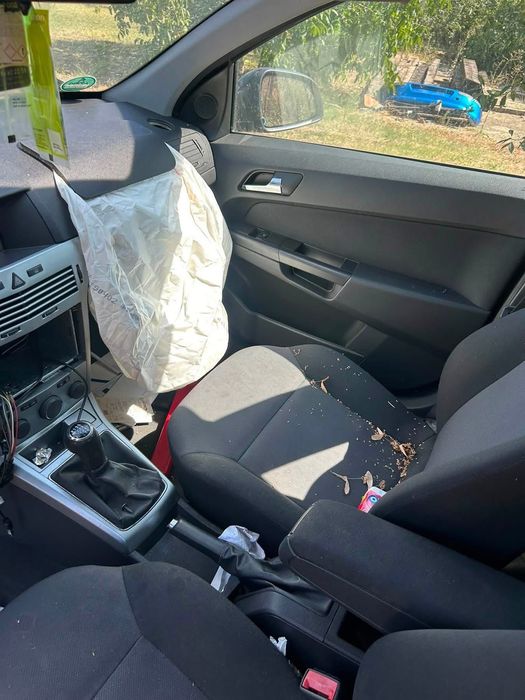 Opel Astra H 1.7cdti 110кс на части