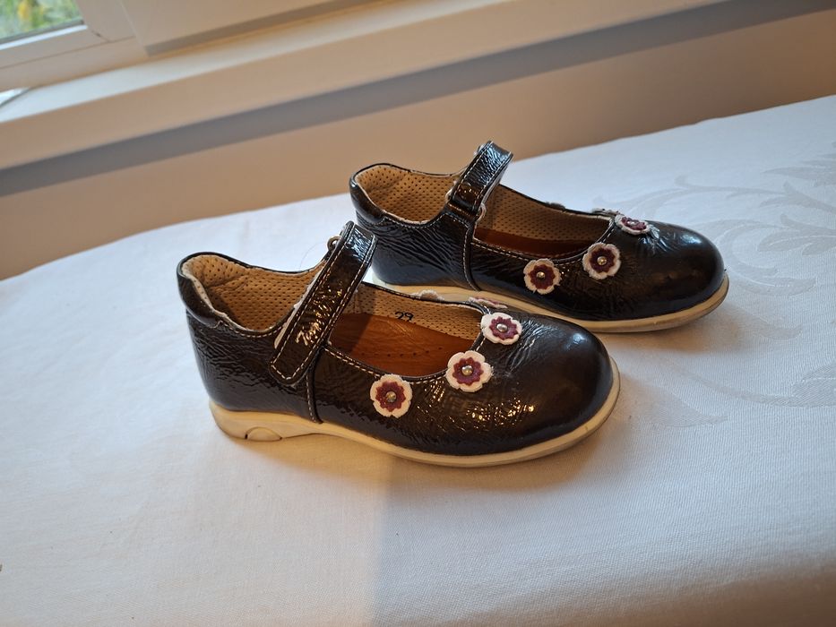 Pantofi fete Tino, piele, marime 30 int 18cm
