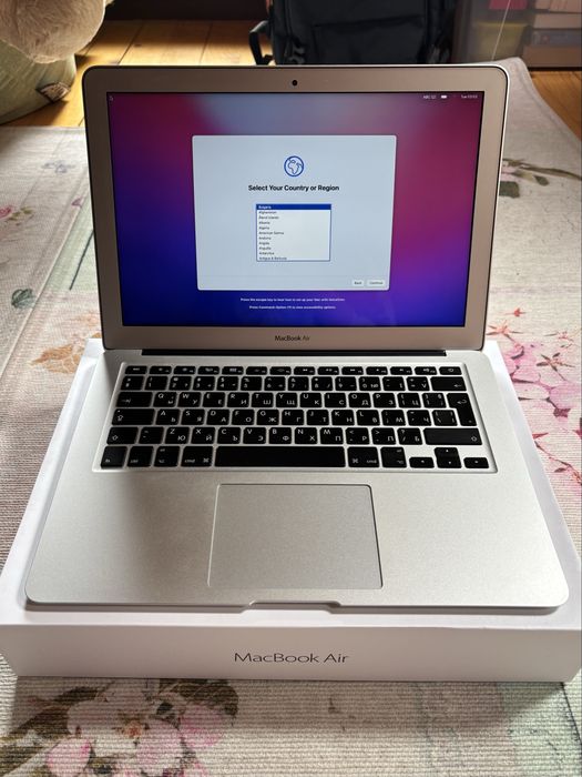 MacBook Air 13 - Inch
