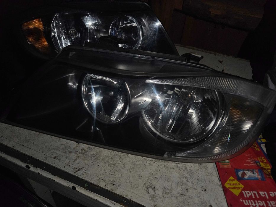 Faruri BMW E90...