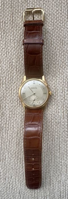 Часовник Zenith - 18K solid gold, circa 1944