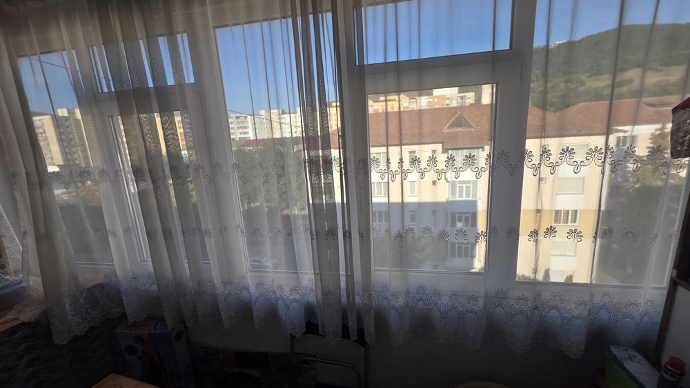 Apartament  2 camere, 54 mp, semidecomandat, etaj 4 acoperit,