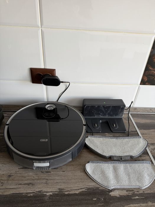 Роботпылесос почти новый