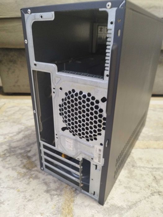 Корпус ПК Fujitsu-Siemens