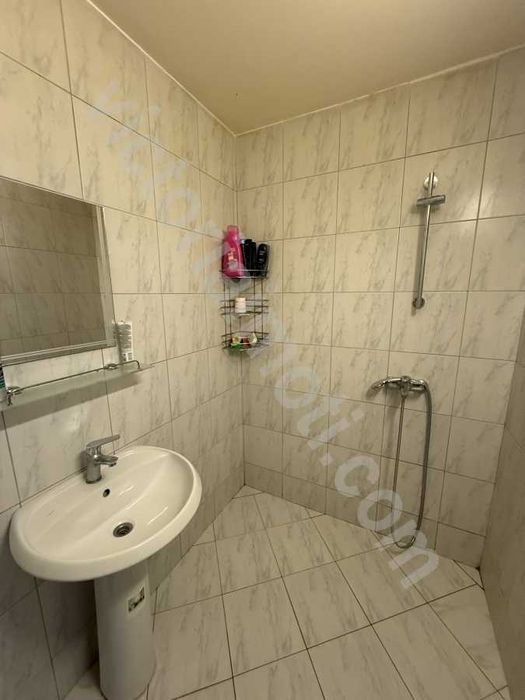 Продава се Тристаен апартамент в Велико Търново, Център - 75 кв.м за 1800 €/кв.м - Снимка #9