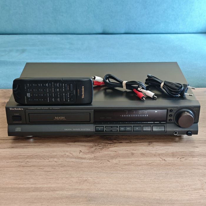Technics SL-PG560A CD Player | MASH DAC | Оригинално дистанционно