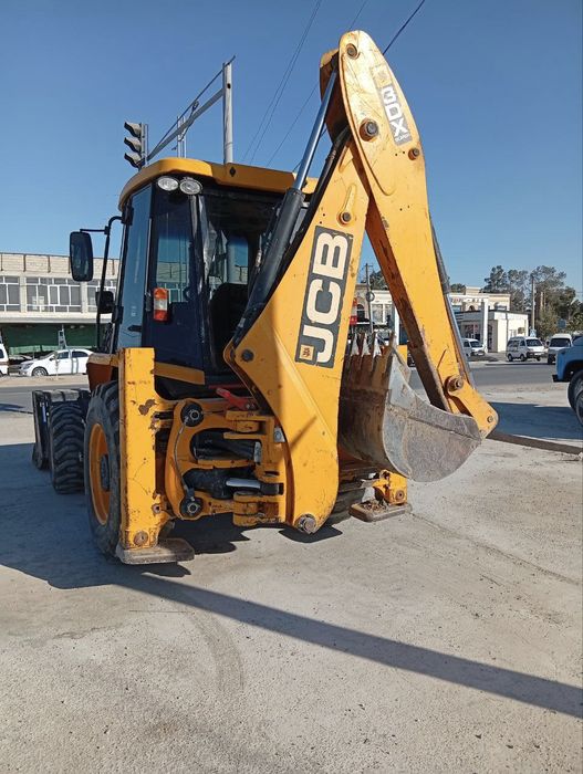 jsb traktor sotiladi xolati alo