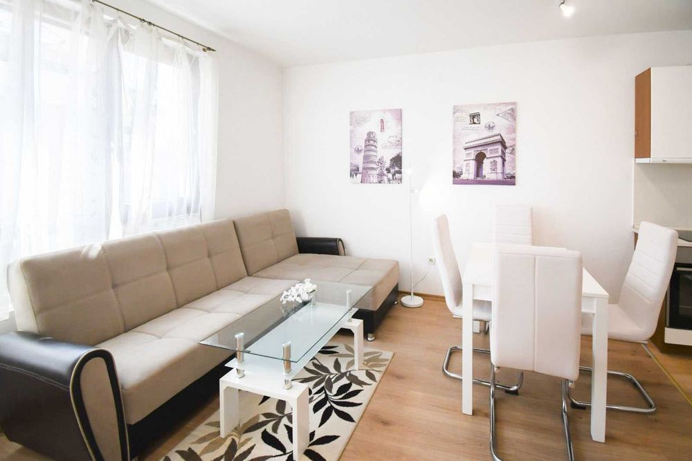 Дава се под наем Двустаен апартамент в София, Лагера - 72 кв.м за 448.8 € - Снимка #1