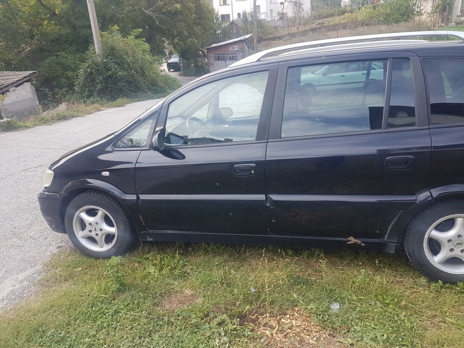 Опел зафира 2.2дти 125кс на части