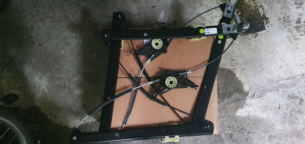 Macara geam fața stg Audi Q 5