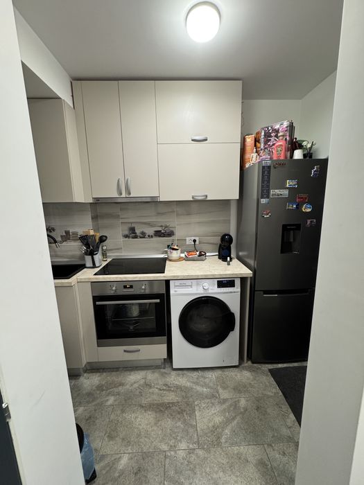 Garsoniera de vanzare