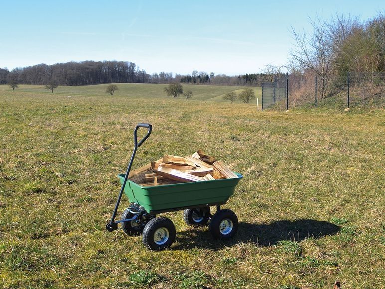 Roaba basculabil 4 roti 250 kg cu prelata gude