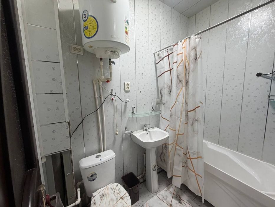 1 хонали квартира сотилади