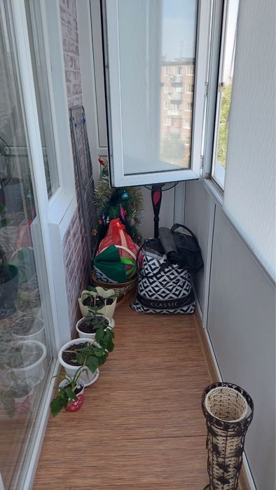 Продам квартиру 6-32