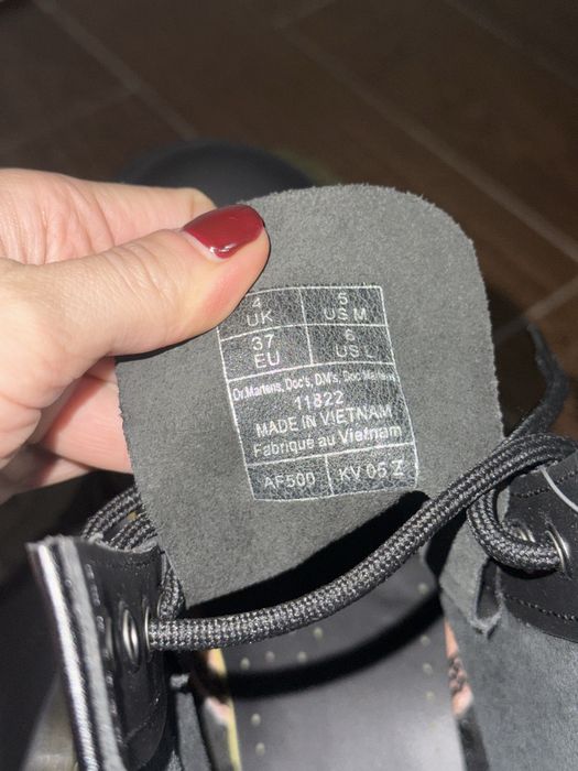 Cizme Dr Martens piele naturala