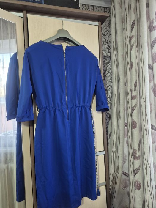 Продам платье красивое