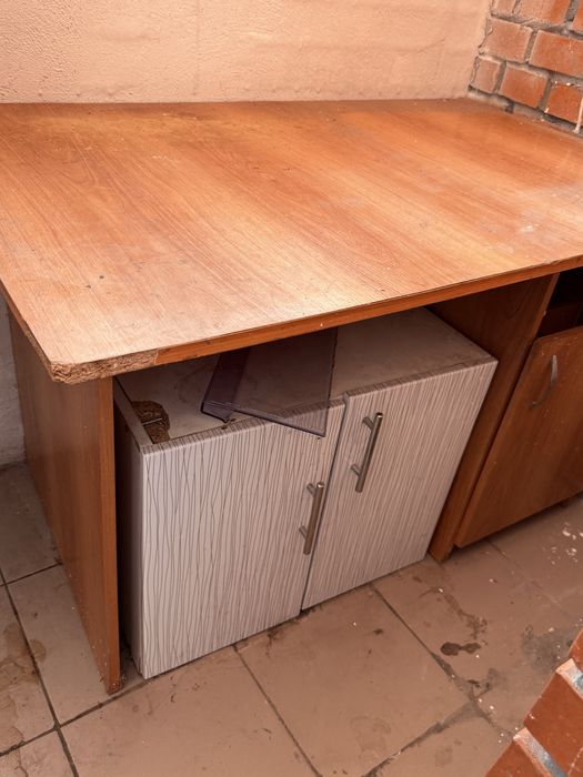 Отдам даром мебель