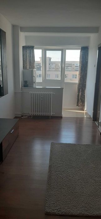 Direct proprietar inchiriez garsoniera
