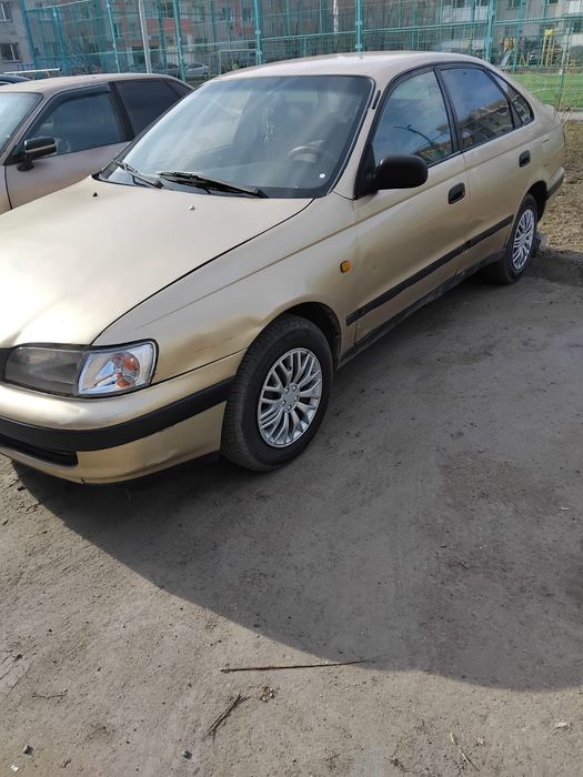 Продам Toyota carina E