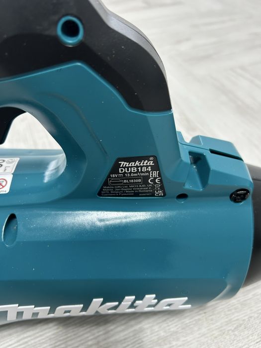 Makita DUB 184 suflanta 18V