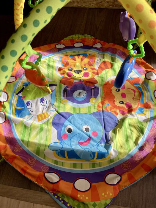 Активна гимнастика за бебе