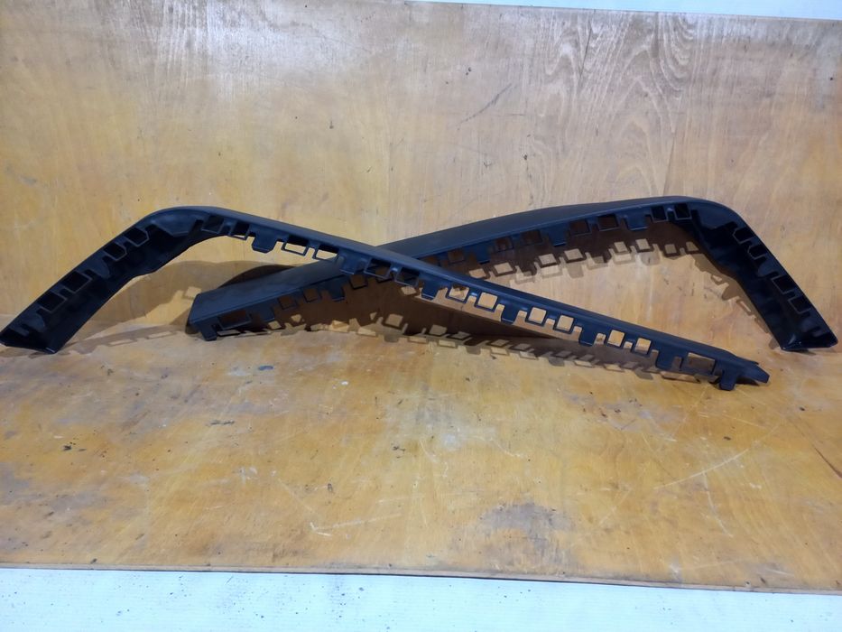 Губа на бампер Гольф 3. Венту