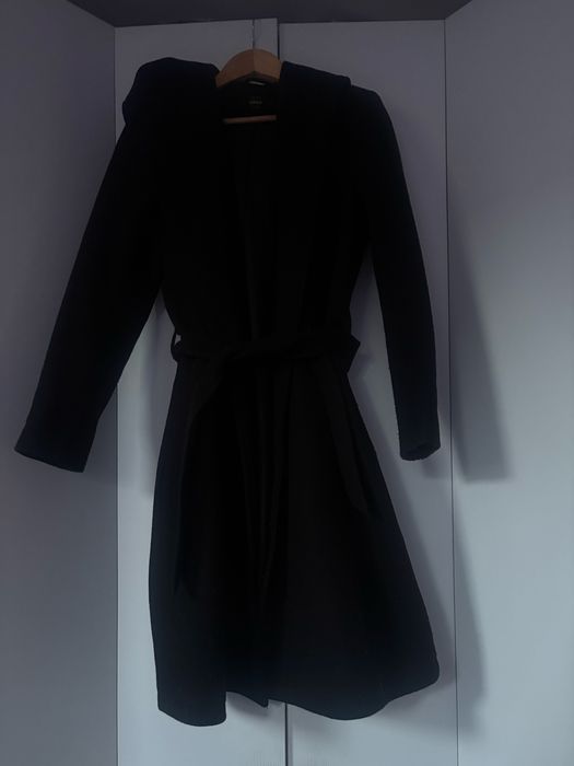Зимно черни палто