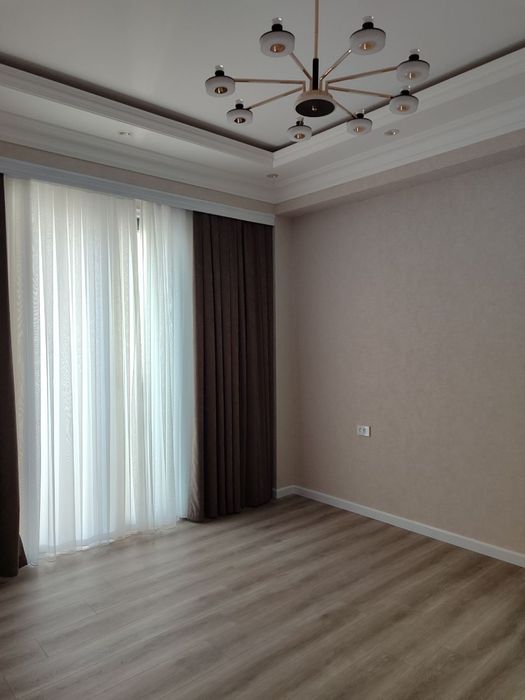 Продаётся срочно в центре Ташкента 3 ком квартира