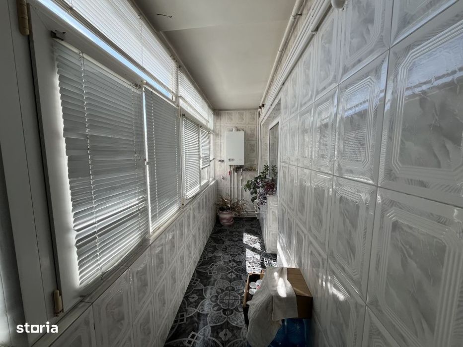 Fasleza nord, str Unirii, apartament cu 4 camere, decomandat, et 3/4!