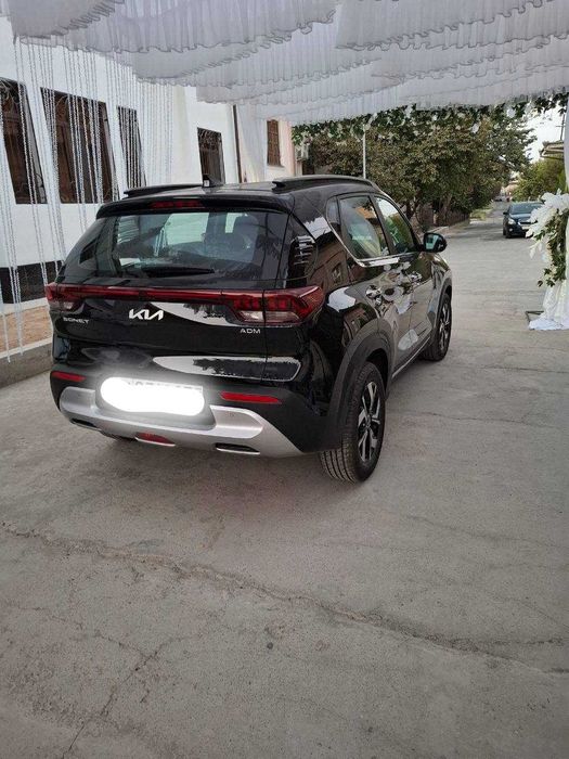 Продам свой автомобиль KIA Sonet 2025г. 8800 км