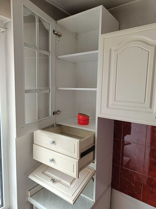 Кухненски шкафове.