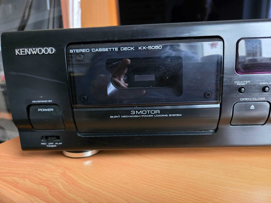 Deck AIWA AD-F550 si Kenwood KX-5050