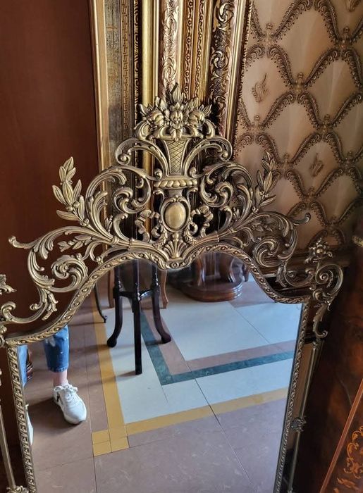 Великолепно старо огледало от месинг