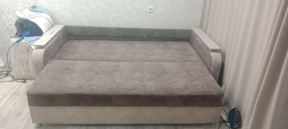 Продам диван отл
