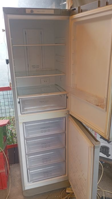 Продается холодильник