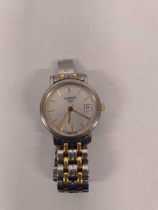 Часовник Tissot - T109.210A
Дамски часовник