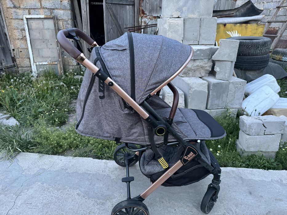 Продам коляску за 20.000