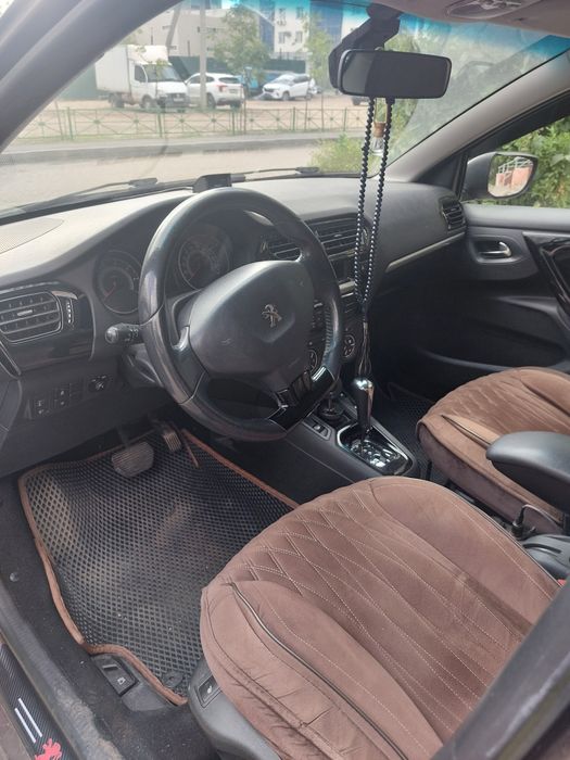 Продам Пежо 301 1.6 автомат