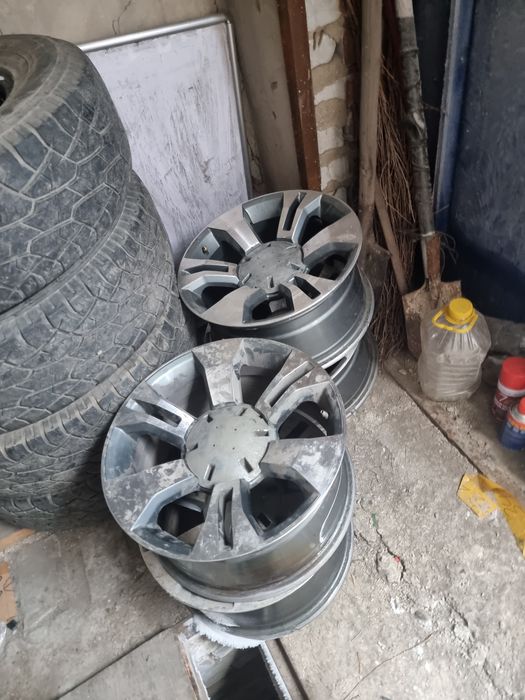 Продам диски 6×139.7 r17
