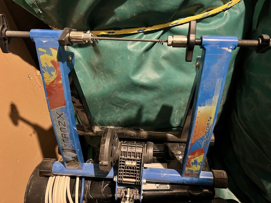 Велотренажор за велосипед