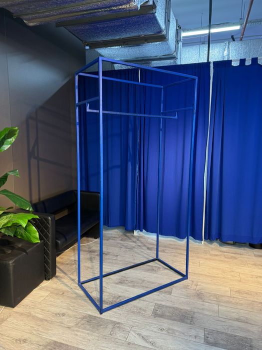 Продам рейлы для одежды