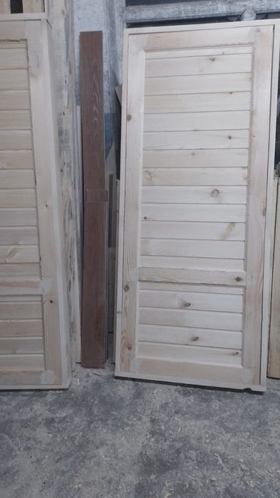 Двери для бани и хозпостроики