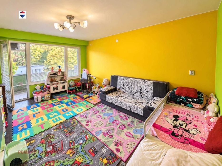 Продава се Двустаен апартамент в Русе, Родина 2 - 68 кв.м за 1803 €/кв.м - Снимка #8